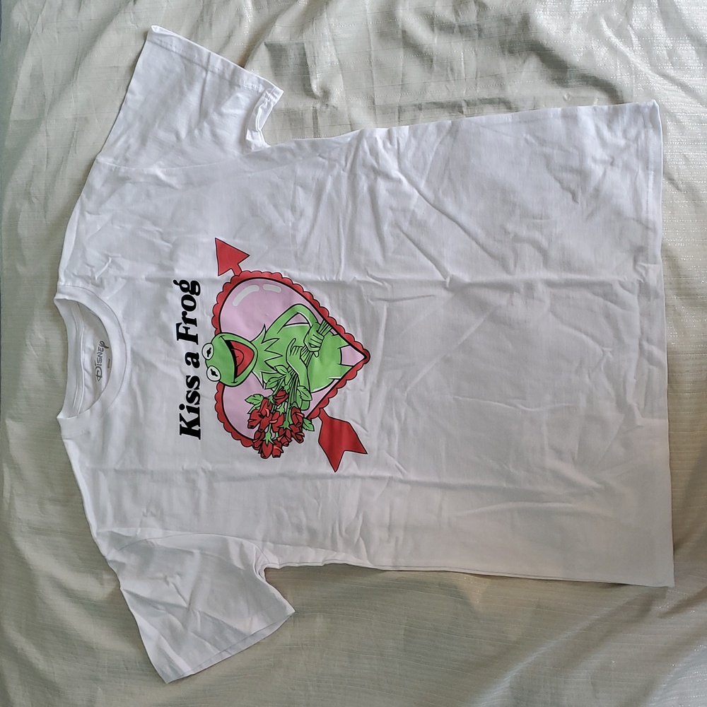 Muppets Kermit Kiss a Frog Shirt T-Shirt